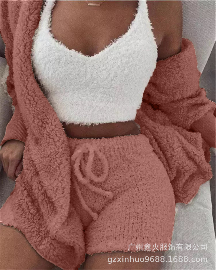 Women's Plush Home Wear 3-Piece Pajama Set