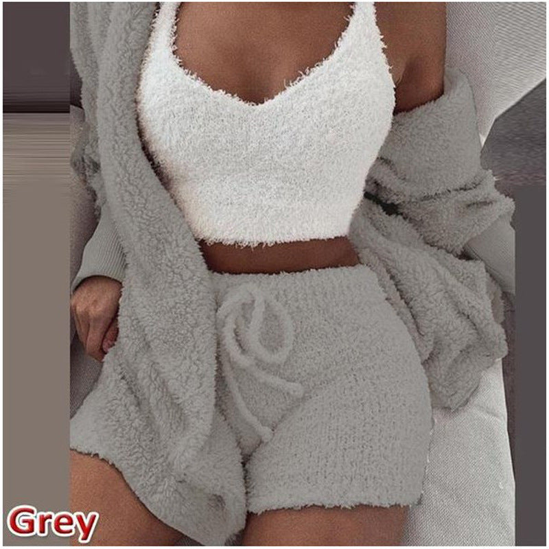 Women's Plush Home Wear 3-Piece Pajama Set