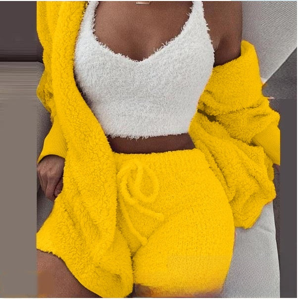 Women's Plush Home Wear 3-Piece Pajama Set