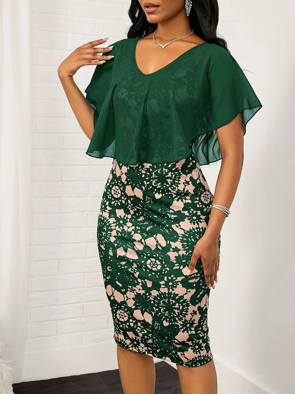 Floral Print V-Neck Chiffon Dress with Back Slit